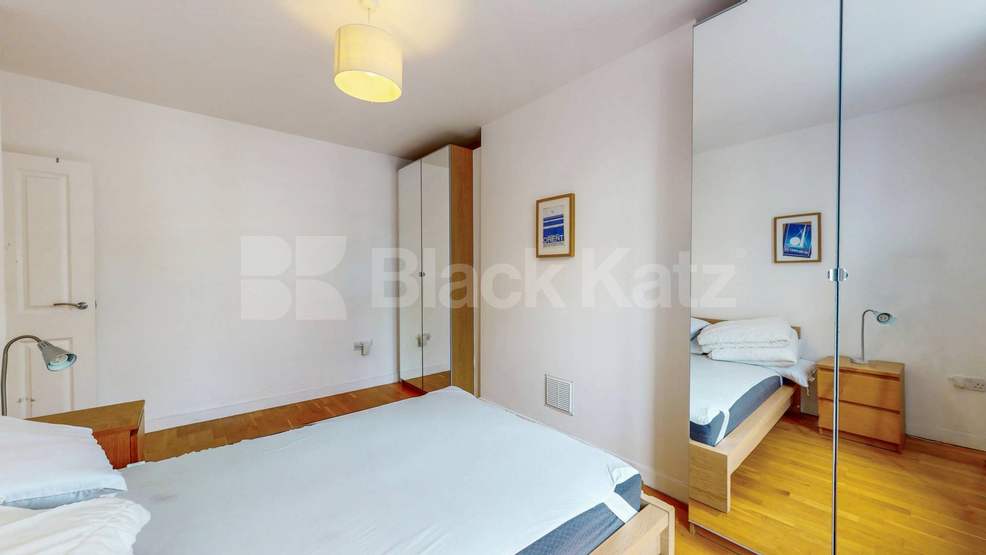 Refurbished Refurbished Two Bedroom Flat in Elegant Period Conversion Rochester Road, Camden